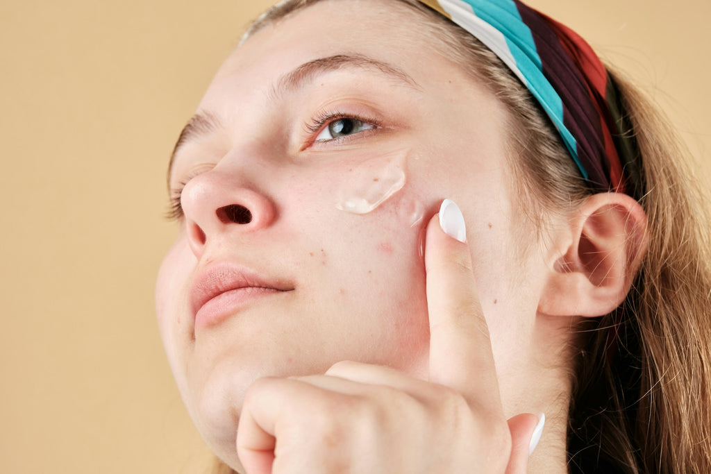 Keep Your Skin Healthy with Clean Skincare