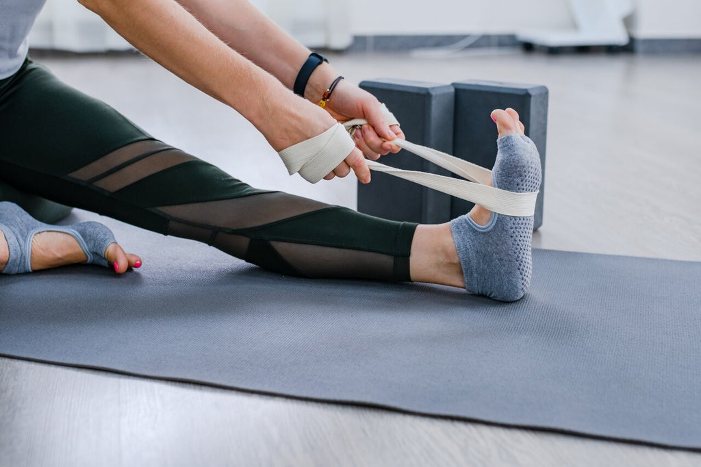 5 Simple Steps to Properly Care for Your Après Beauty Pilates Grip Socks