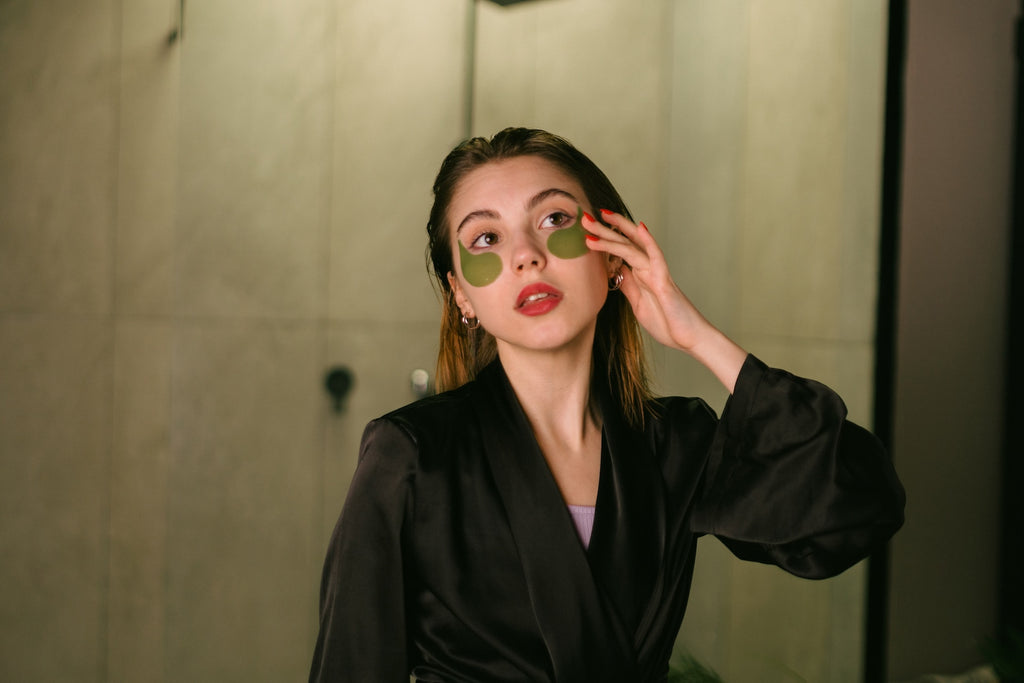 Daily Skincare Rituals: Harmonize Fitness Routines & Healthy Skin with Après Beauty's Eco-Friendly Products