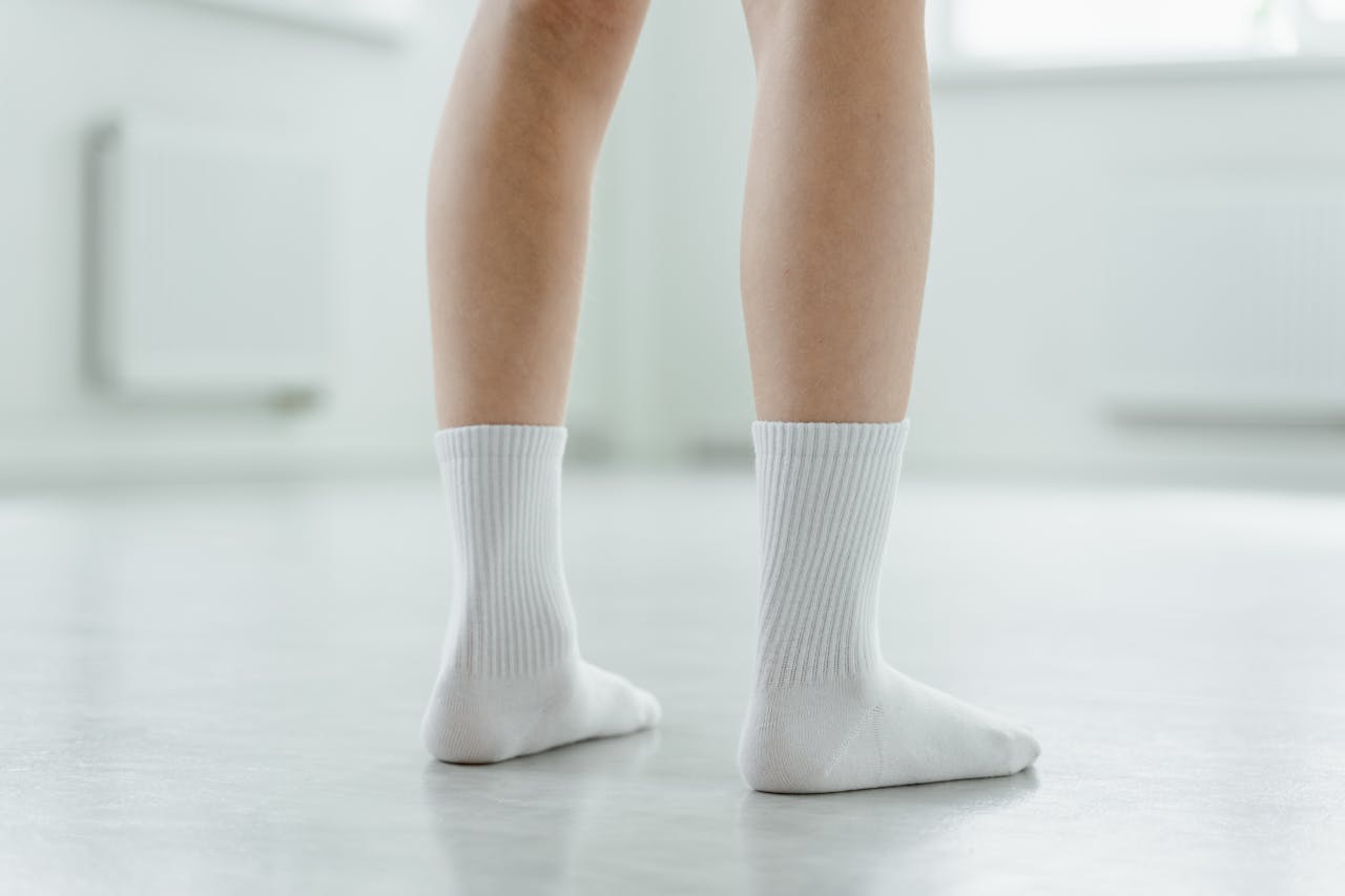 Why Pilates Socks Lose Their Shape and Solutions – Après Beauty